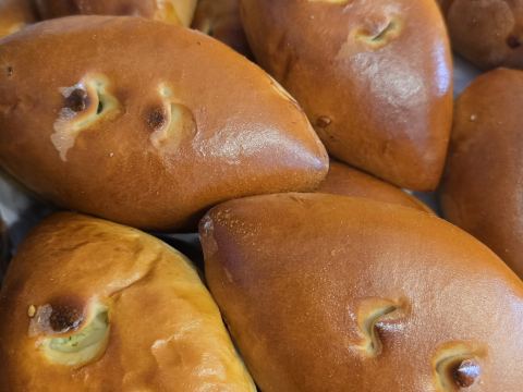 С рисом и яйцом